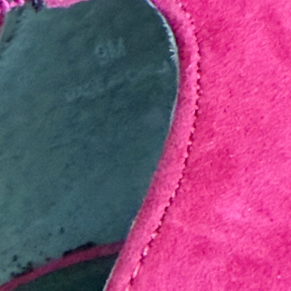 MODA Fuschia Pink Faux Suede Heels - Picture 7 of 7